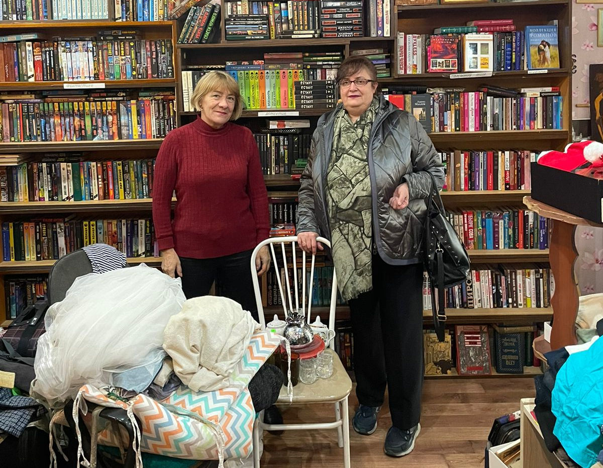 Бесплатно вывозим вещи, чтобы помогать