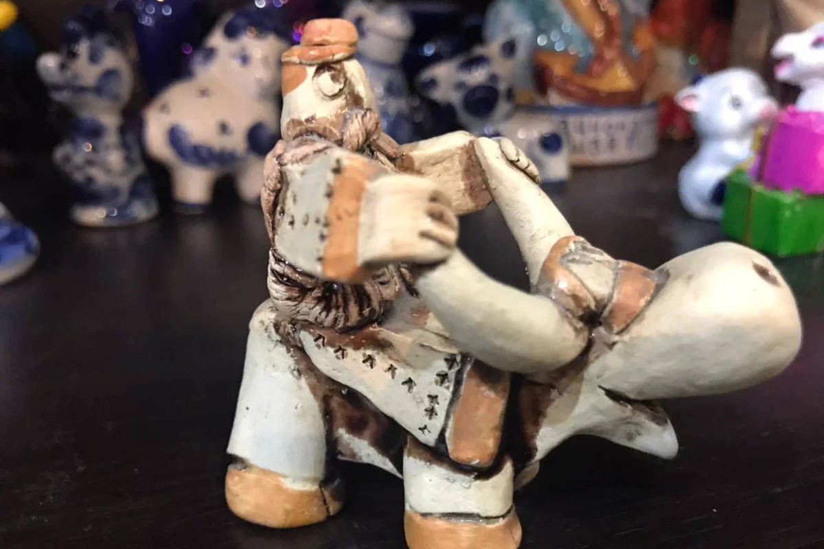 Сундучку достались сувениры, библиотека и история Королёва